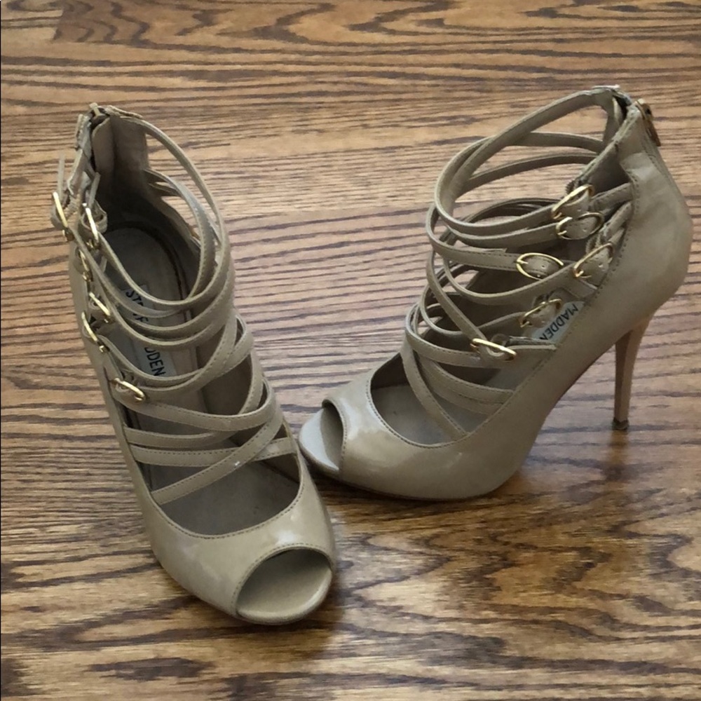 Sexy nude Steve Madden heels